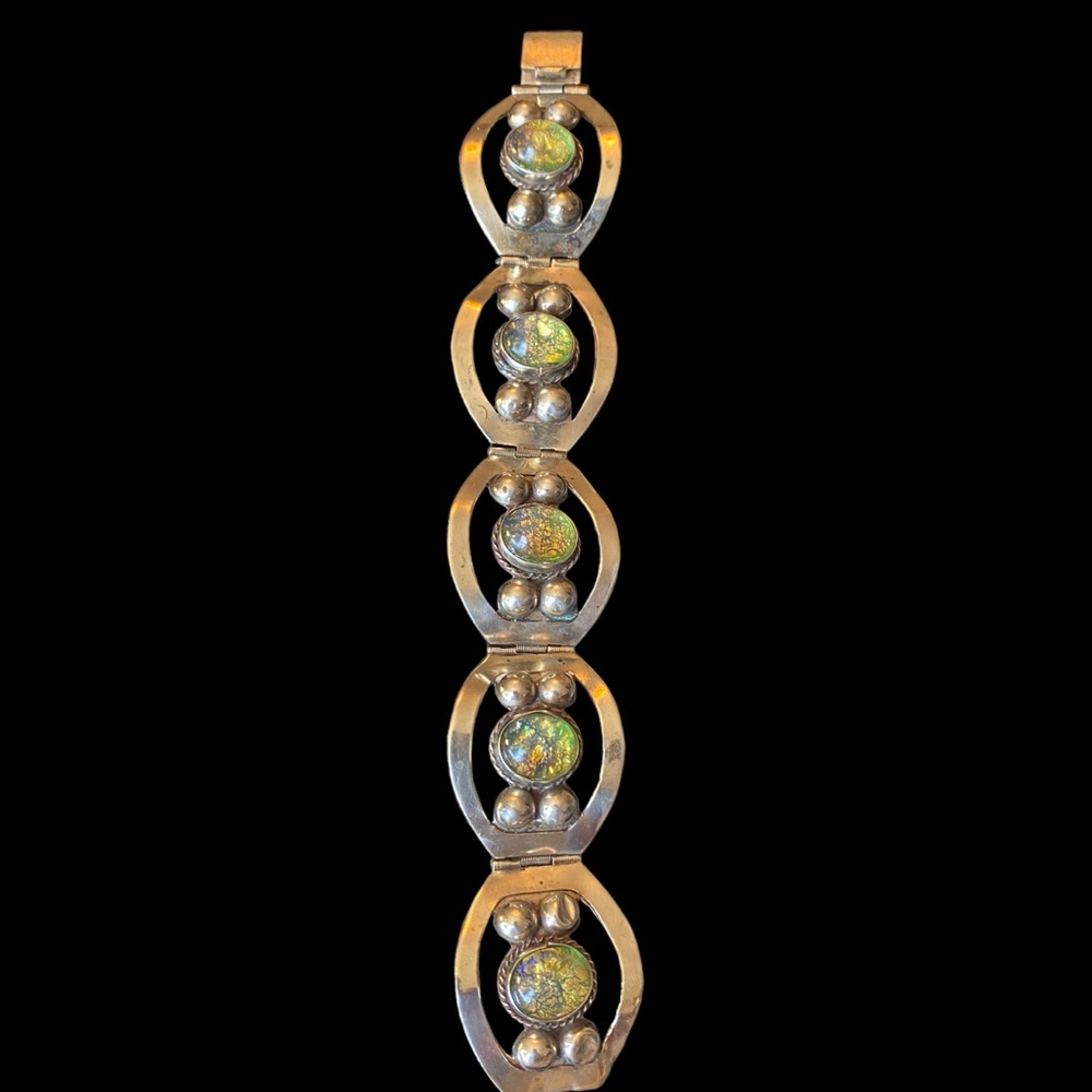 Vintage Sterling Silver Panel Bracelet with Fiery Green Opalescent Glass Cabs